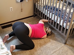 Pregnant Stepmom gets stuck and gets naughty help from her stepson